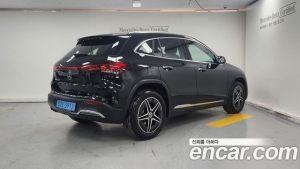 Mercedes-Benz EQA EQA250 AMG LINE 2023 года из Южной Кореи