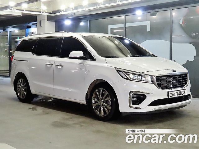 Kia Carnival 9-Seater Prestige 2020 года из Кореи