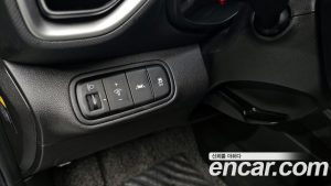 Hyundai Venue 1.6 Modern 2020 года из Южной Кореи