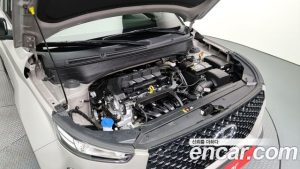 Hyundai Venue 1.6 Flux 2020 года из Южной Кореи