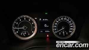 Hyundai Venue 1.6 Flux 2020 года из Южной Кореи
