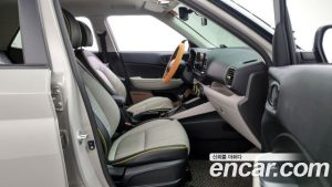 Hyundai Venue 1.6 Flux 2020 года из Южной Кореи