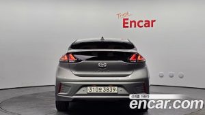 Hyundai Ioniq 1.6 HEV 2020 года из Южной Кореи