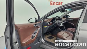 Hyundai Ioniq 1.6 HEV 2020 года из Южной Кореи