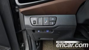 Hyundai Ioniq 1.6 HEV 2020 года из Южной Кореи