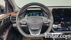 Hyundai Ioniq 1.6 HEV 2020 года из Южной Кореи