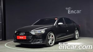 Audi S8 4.0 TFSI 4WD LWB 2020 года из Южной Кореи