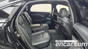 Audi S8 4.0 TFSI 4WD LWB 2020 года из Южной Кореи