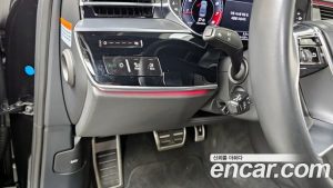 Audi S8 4.0 TFSI 4WD LWB 2020 года из Южной Кореи