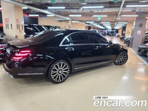 Mercedes-Benz S-Class S560L 4MATIC 2020 года из Южной Кореи