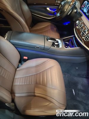 Mercedes-Benz S-Class S560L 4MATIC 2020 года из Южной Кореи