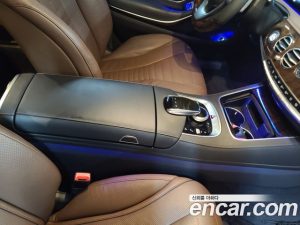 Mercedes-Benz S-Class S560L 4MATIC 2020 года из Южной Кореи