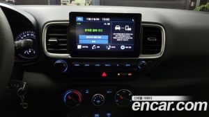Hyundai Venue 1.6 Smart 2020 года из Южной Кореи