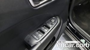 Hyundai Venue 1.6 Smart 2020 года из Южной Кореи