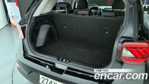 Hyundai Venue 1.6 Smart 2020 года из Южной Кореи