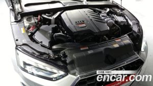 Audi A5 40 TFSI 4WD Premium Sportback 2023 года из Южной Кореи