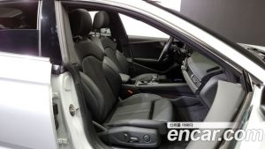 Audi A5 40 TFSI 4WD Premium Sportback 2023 года из Южной Кореи