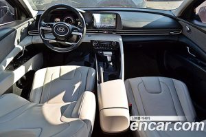 Hyundai AVANTE 1.6 2021 года из Южной Кореи