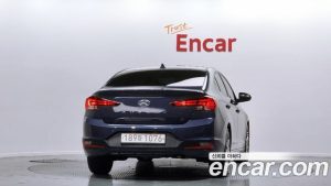 Hyundai AVANTE 1.6 2020 года из Южной Кореи