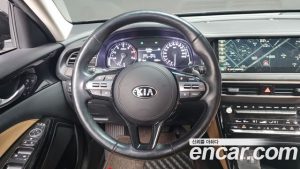 Kia K7 2.5 GDI Noblesse 2020 года из Южной Кореи