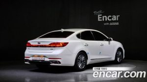 Kia K7 Signature 2020 года из Южной Кореи