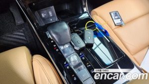 Kia K7 Signature 2020 года из Южной Кореи