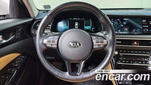 Kia K7 Signature 2020 года из Южной Кореи