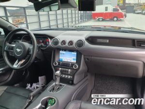 Ford Mustang Coupe 2019 года из Южной Кореи