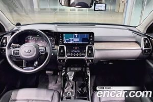 Kia Sorento Дизель 2.2 2WD 2021 года из Южной Кореи