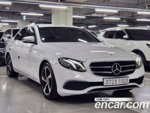 Mercedes-Benz E-Class E250 Avantgarde 2020 года из Южной Кореи