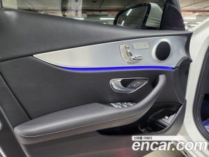 Mercedes-Benz E-Class E250 Avantgarde 2020 года из Южной Кореи