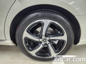 Mercedes-Benz E-Class E250 Avantgarde 2020 года из Южной Кореи
