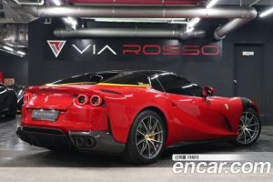 Ferrari 812 6.5 V12 2021 года из Южной Кореи