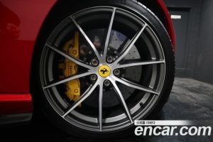 Ferrari 812 6.5 V12 2021 года из Южной Кореи
