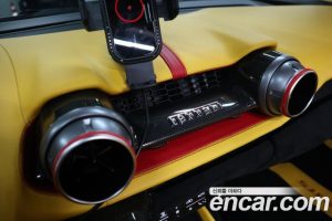 Ferrari 812 6.5 V12 2021 года из Южной Кореи