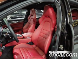 Porsche Panamera 4.0 GTS 2021 года из Южной Кореи