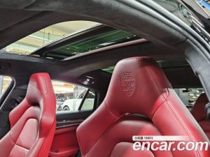 Porsche Panamera 4.0 GTS 2021 года из Южной Кореи