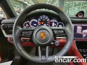 Porsche Panamera 4.0 GTS 2021 года из Южной Кореи