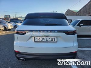 Porsche Cayenne 3.0 E-하이브리드 2020 года из Южной Кореи