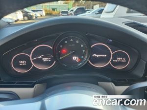 Porsche Cayenne 3.0 E-하이브리드 2020 года из Южной Кореи