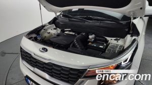 Kia Seltos Бензин 1.6 Turbo 2WD 2020 года из Южной Кореи