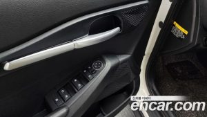 Kia Seltos Бензин 1.6 Turbo 2WD 2020 года из Южной Кореи