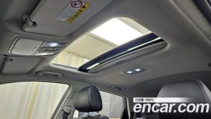 Kia Niro 1.6 HEV 2020 года из Южной Кореи