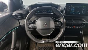Peugeot 2008 EV GT 2021 года из Южной Кореи