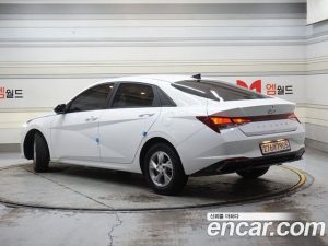 Hyundai AVANTE 1.6 2021 года из Южной Кореи