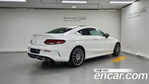 Mercedes-Benz C-Class C200 Coupe 2023 года из Южной Кореи