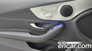Mercedes-Benz C-Class C200 Coupe 2023 года из Южной Кореи