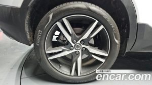 Volvo XC40 T4 R-디자인 2020 года из Южной Кореи