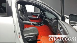 Volvo XC40 T4 R-디자인 2020 года из Южной Кореи
