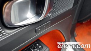 Volvo XC40 T4 R-디자인 2020 года из Южной Кореи